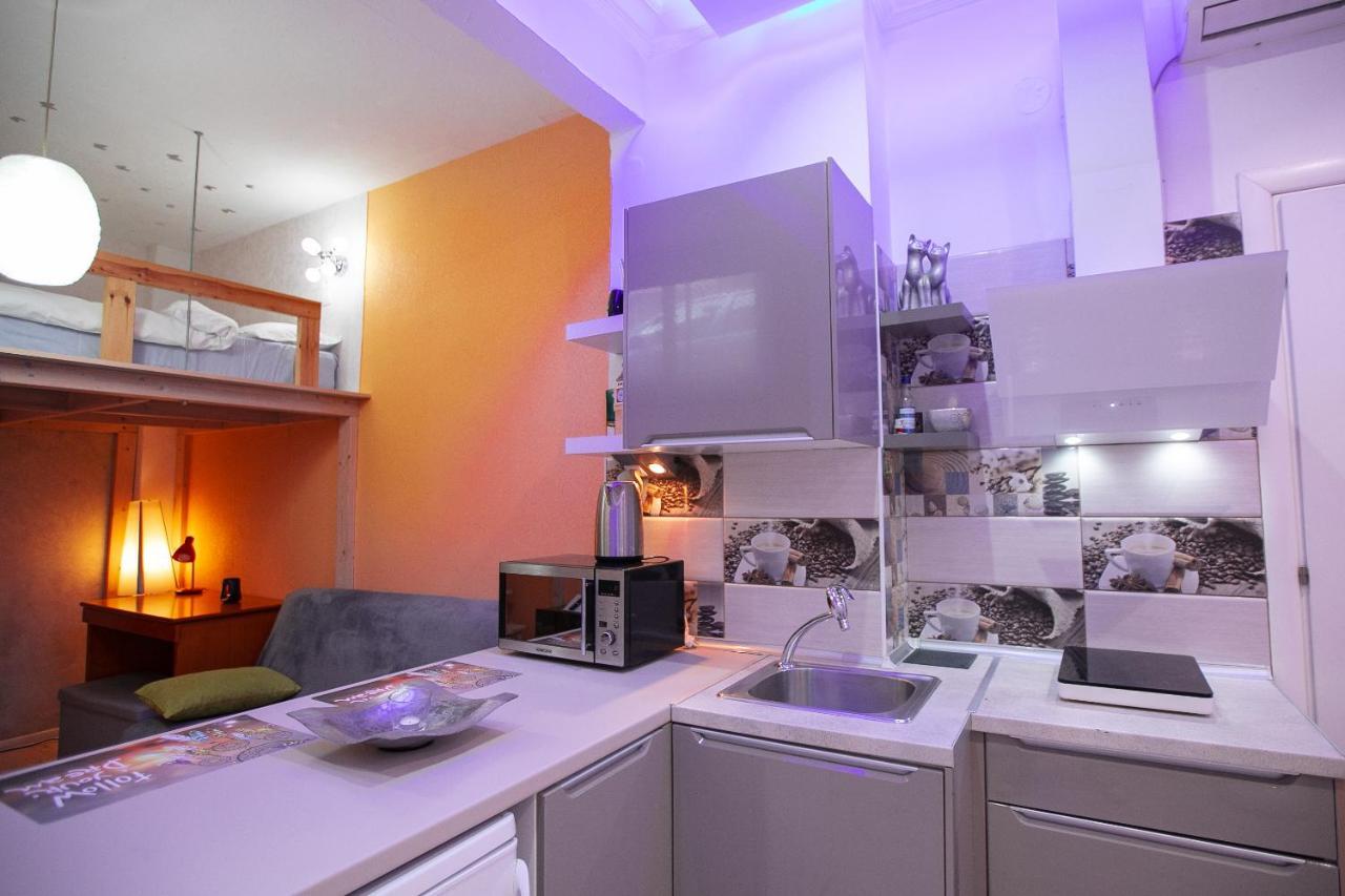 Ferienwohnung Orange And Blue Studio Downtown 5 Min From White Tower Thessaloniki Exterior foto