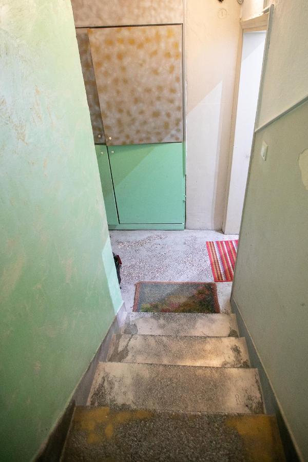 Ferienwohnung Orange And Blue Studio Downtown 5 Min From White Tower Thessaloniki Exterior foto