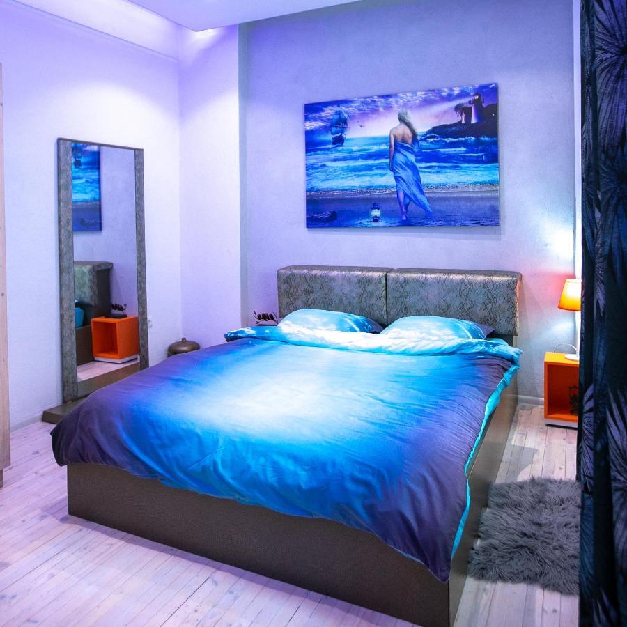 Ferienwohnung Orange And Blue Studio Downtown 5 Min From White Tower Thessaloniki Exterior foto