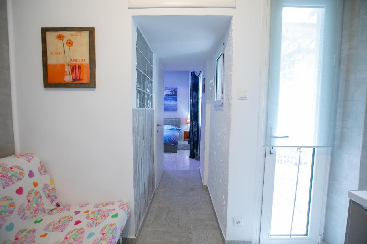Ferienwohnung Orange And Blue Studio Downtown 5 Min From White Tower Thessaloniki Exterior foto